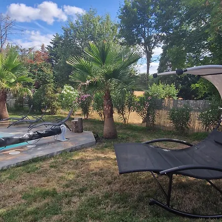 Дом отдыха Bien-etre Jacuzzi Piscine Chauffee 7p Tarn Peyrole