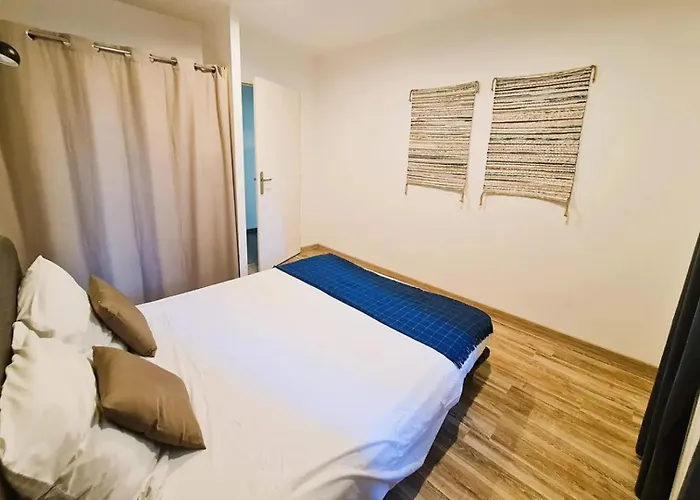 Le Bien-etre Jacuzzi Piscine Chauffee Privee Du Tarn Entre Toulouse Et Albi & Les Du Tarn Peyrole