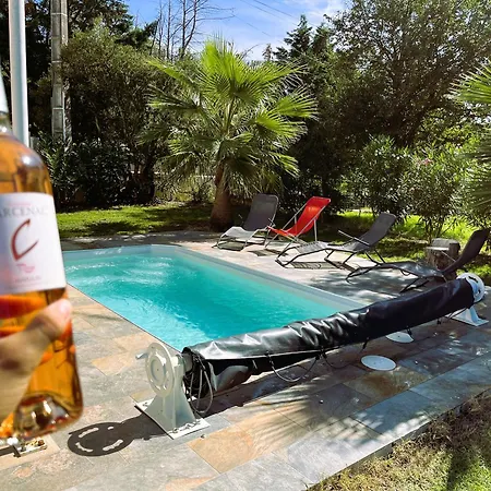 Holiday home Bien-etre Jacuzzi Piscine Chauffee 7p Tarn Peyrole