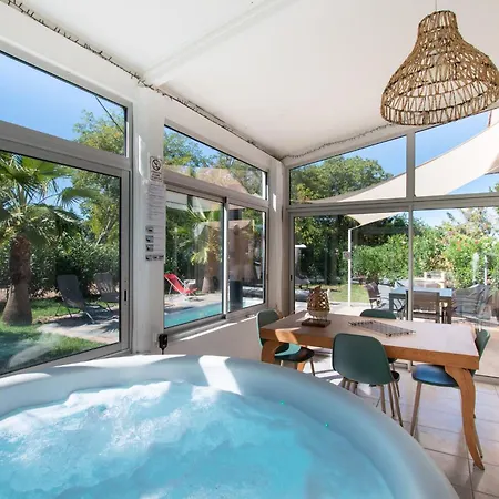 Bien-etre Jacuzzi Piscine Chauffee 7p Tarn Peyrole