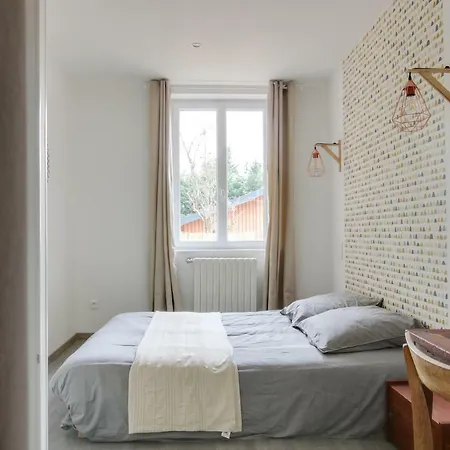 Le Cottage Bien-Etre Jacuzzi Piscine Chauffee Privee Du Tarn Entre Toulouse Et Albi & Les Cottages Du Tarn