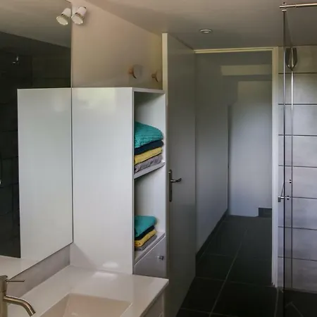 Holiday home Le Cottage Bien-Etre Jacuzzi Piscine Chauffee Privee Du Tarn Entre Toulouse Et Albi & Les Cottages Du Tarn