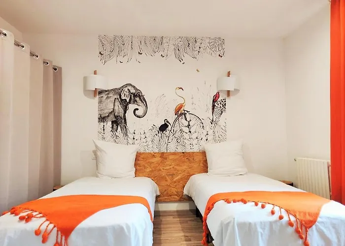 Le Bien-etre Jacuzzi Piscine Chauffee Privee Du Tarn Entre Toulouse Et Albi & Les Du Tarn * Peyrole